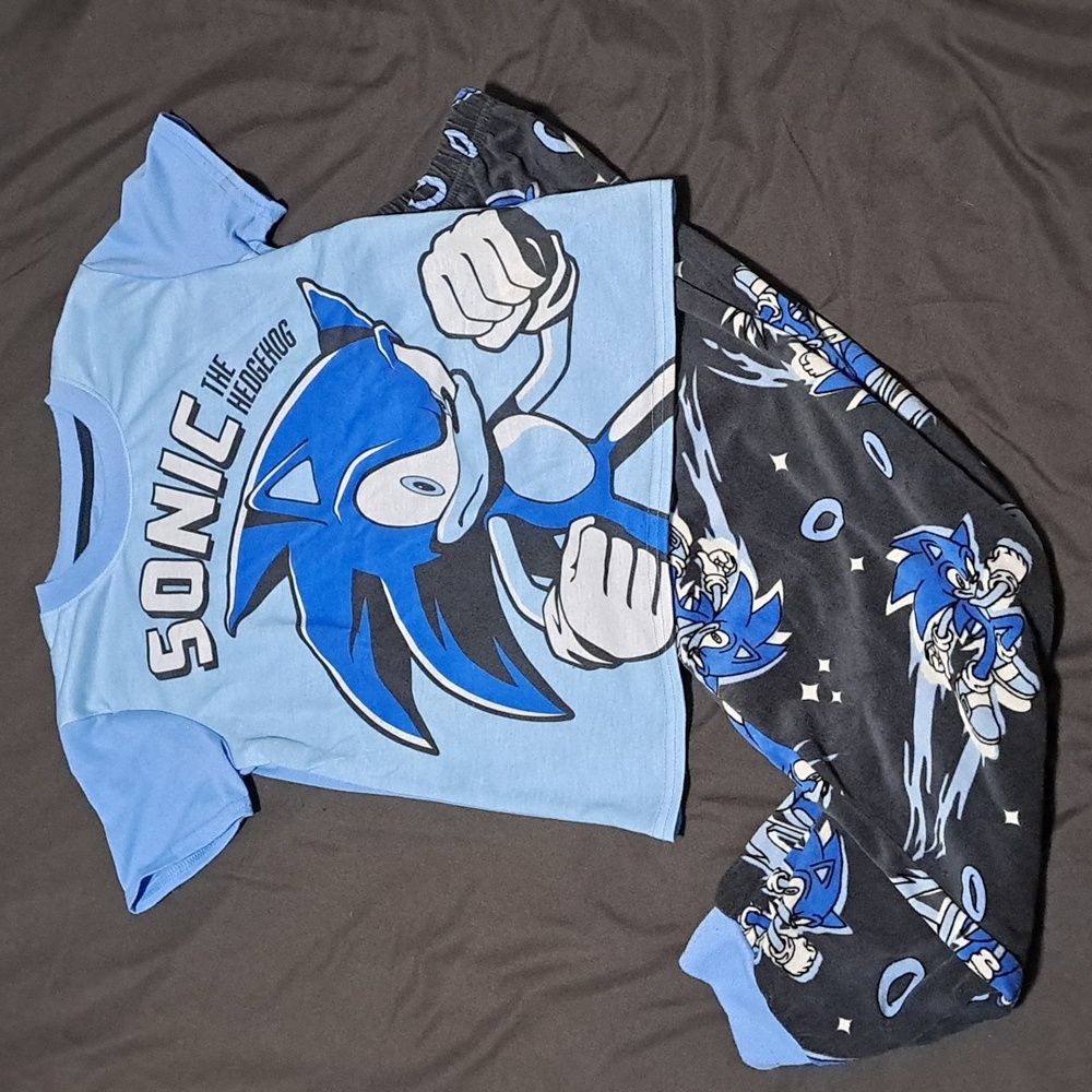 Sonic the hedgehog pajama set